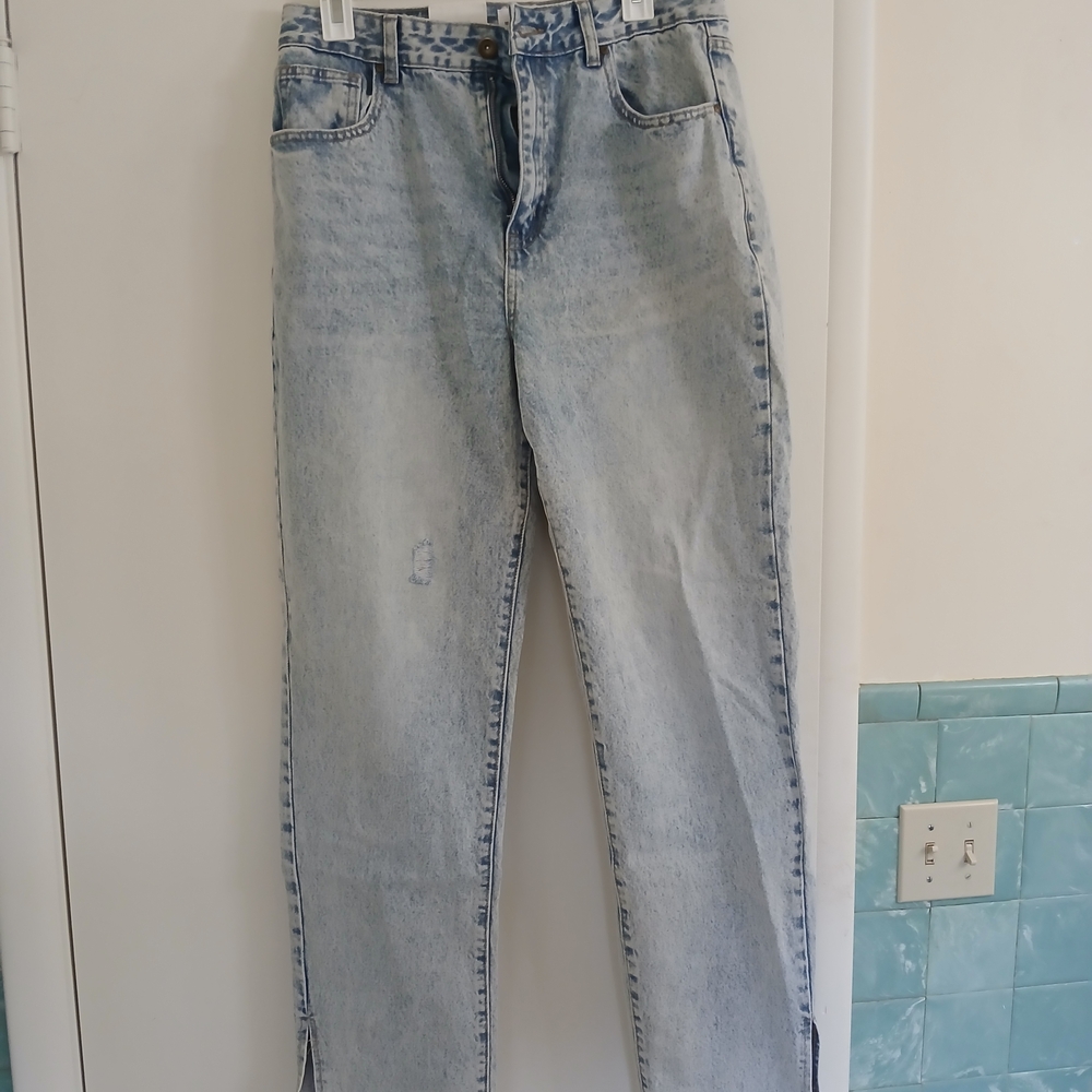 Cotton On Women's Light Wash Straight Leg Jeans